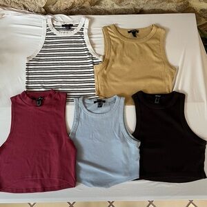 5 PACK! Assorted Colors Forever 21 Cropped Tank Tops all Medium, Black Small